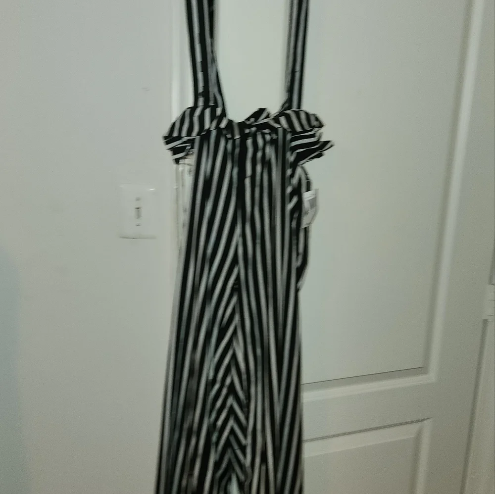 NWT ! JUMPER ! - Picture 2 of 11